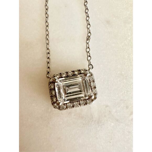 Emerald cut cubic zirconia statement necklace 925  - Picture 2 of 4